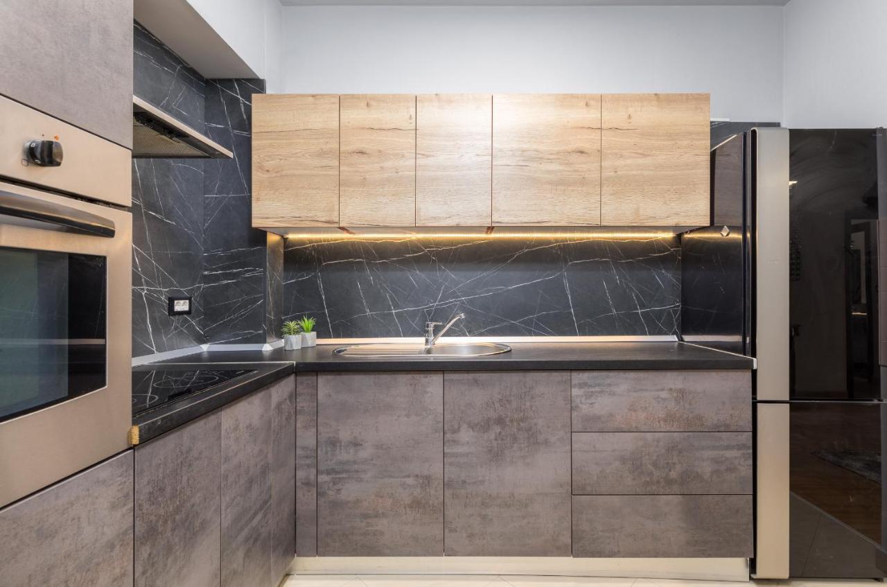 Lux Apartment Teo - New 普拉 外观 照片